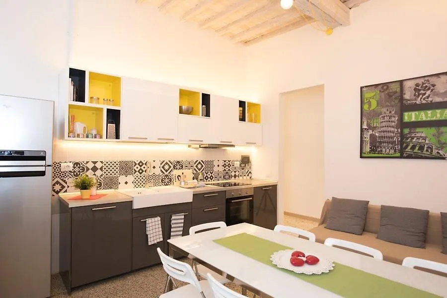 Istay - Appartamento Ruote Firenze Italia