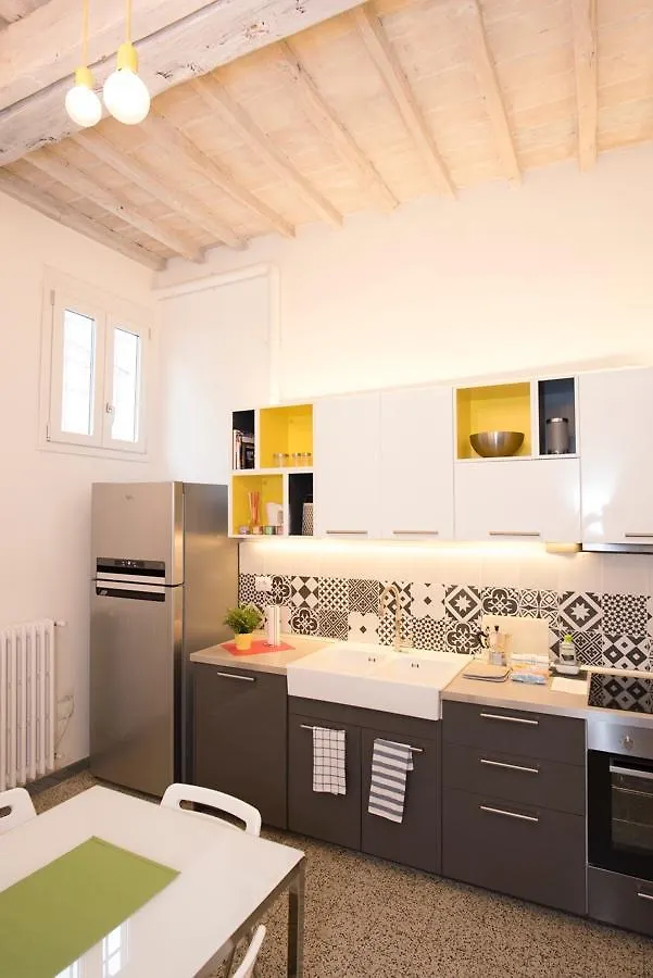 Istay - Appartamento Ruote Firenze